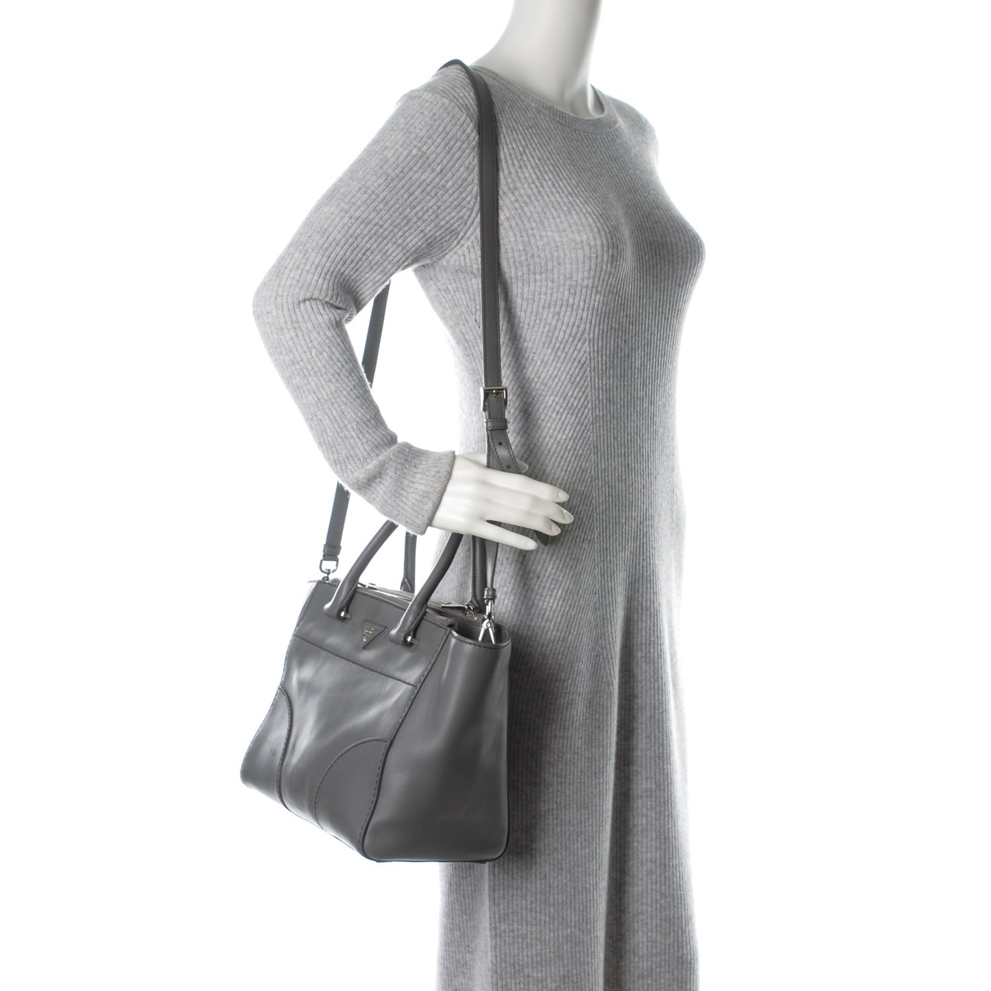 City Calf Medium Twin Pocket Tote Marmo