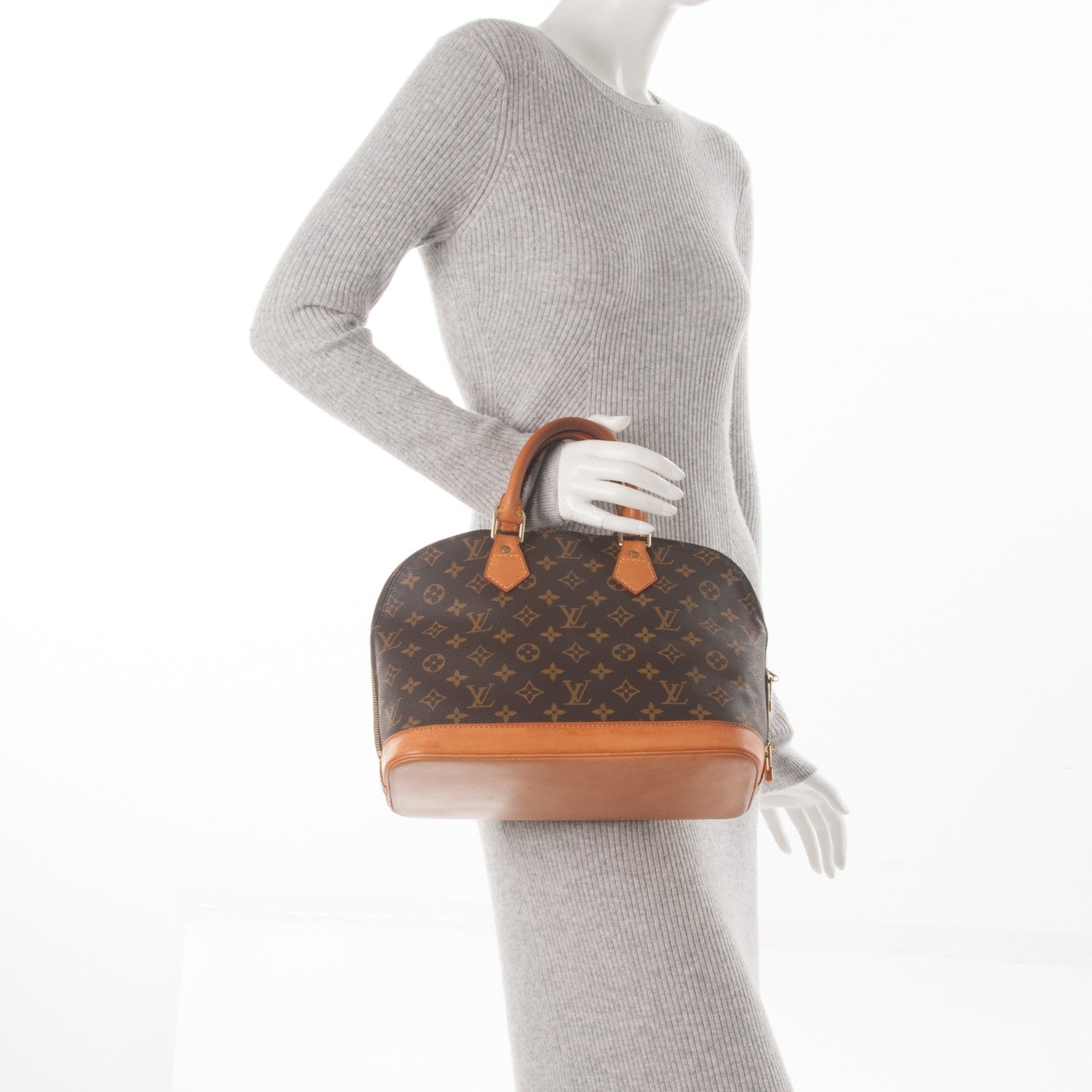 Louis Vuitton Monogram Alma PM 2 of 8
