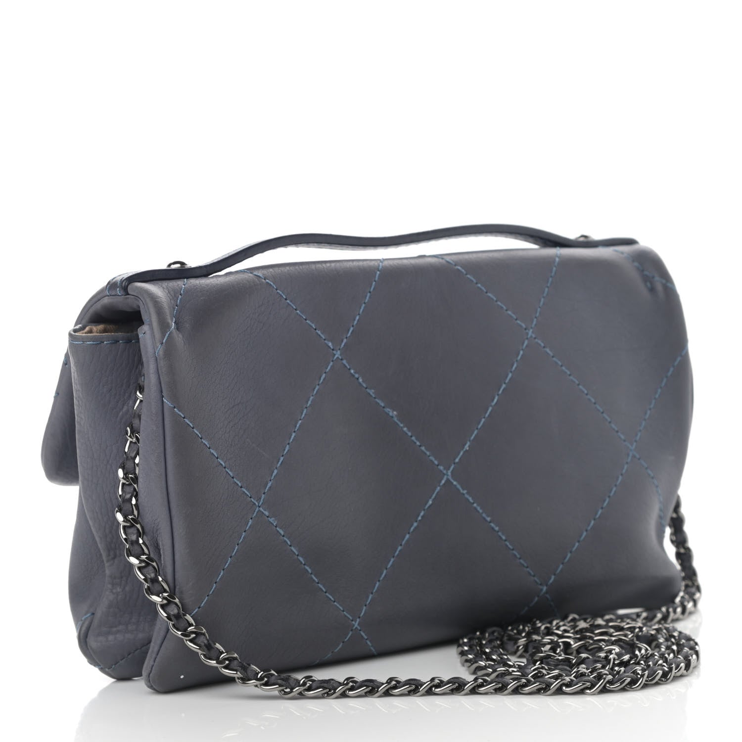 Chanel Washed Calfskin Diamond Stitch Hamptons Clutch With Chain Blue 3 of 13