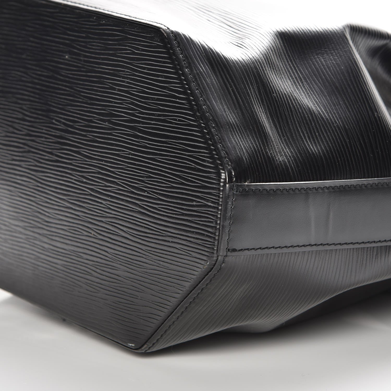 Louis Vuitton Epi Sac D'Epaule GM Black 11 of 11