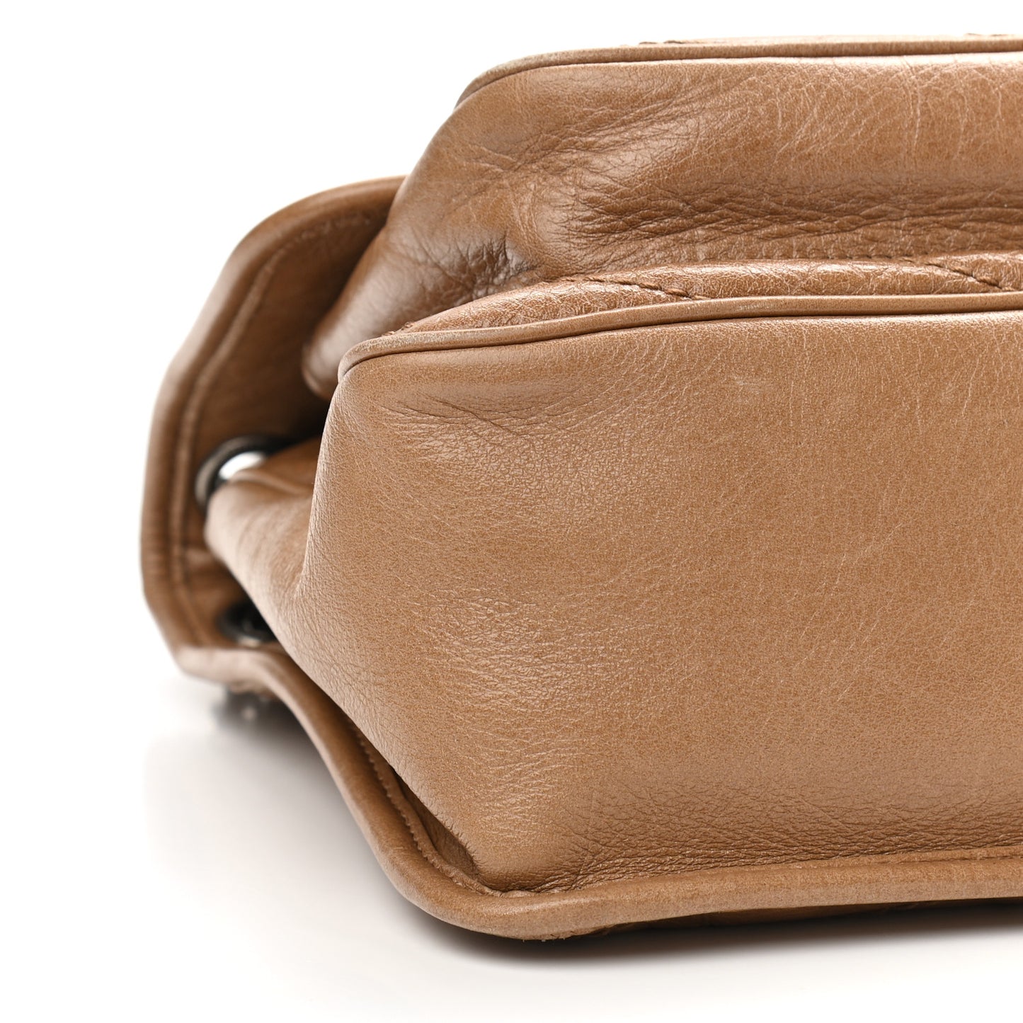 Crinkled Calfskin Matelasse Monogram Medium Niki Chain Satchel Caramel