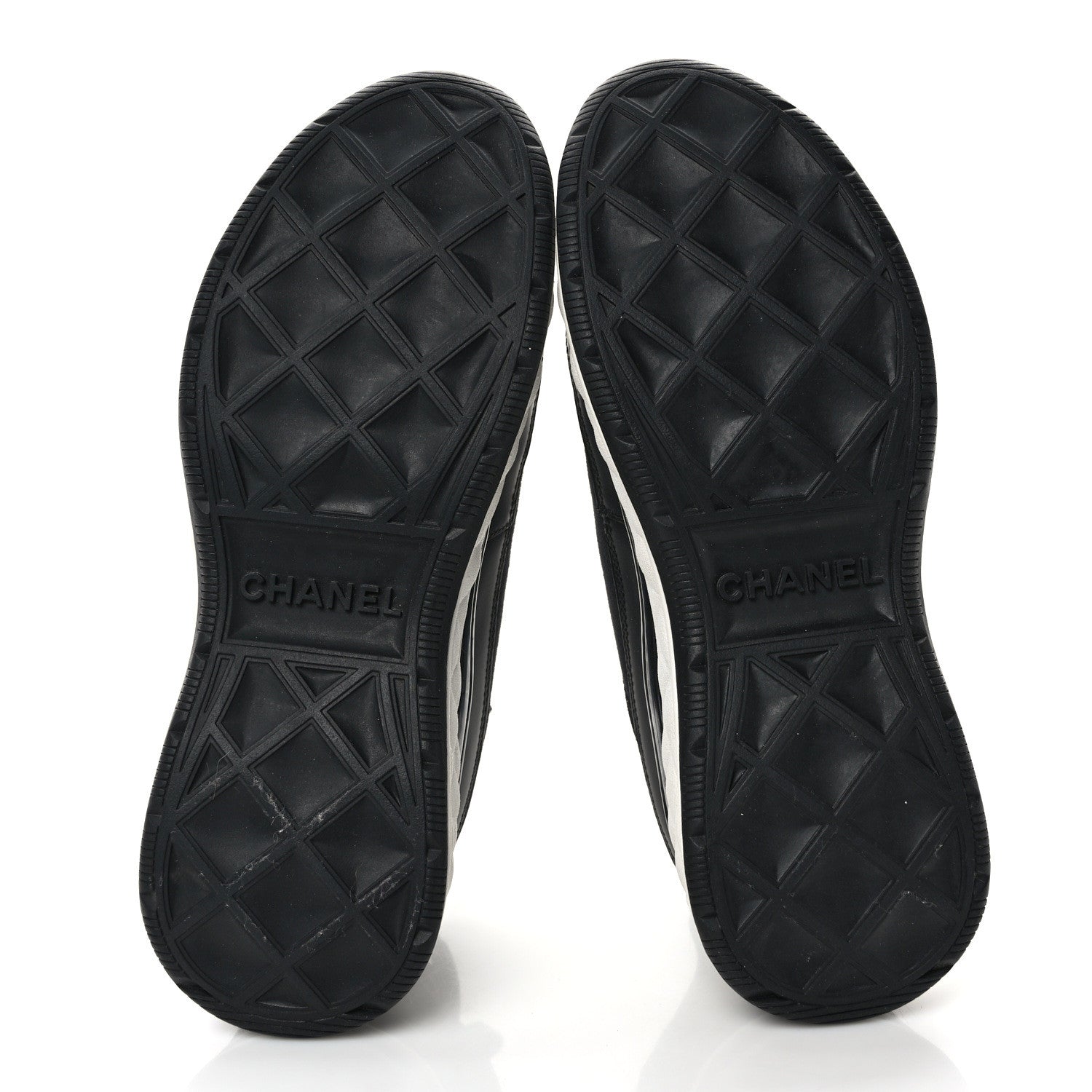 Chanel Velvet Calfskin Mixed Fibers CC Sneakers 38 Black 6 of 10