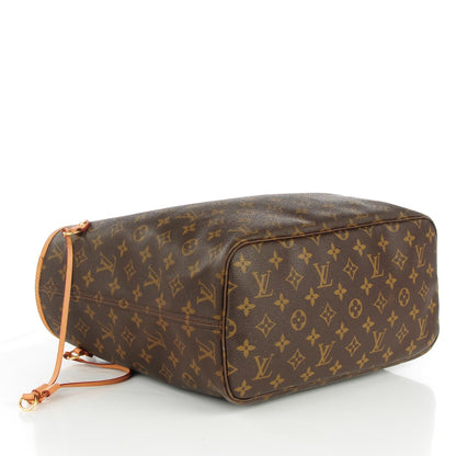 Louis Vuitton Monogram Neverfull MM 4 of 7