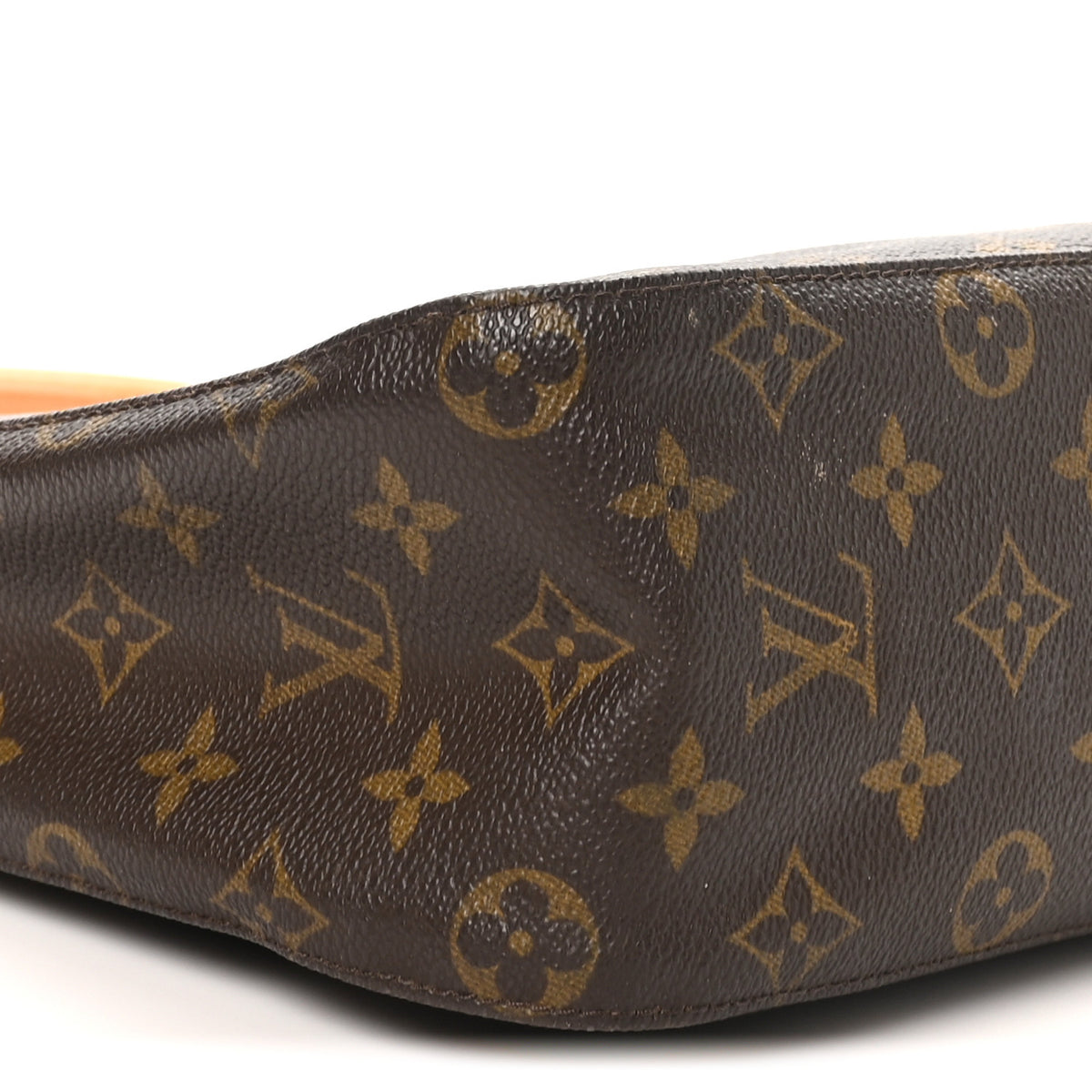 Monogram Looping MM