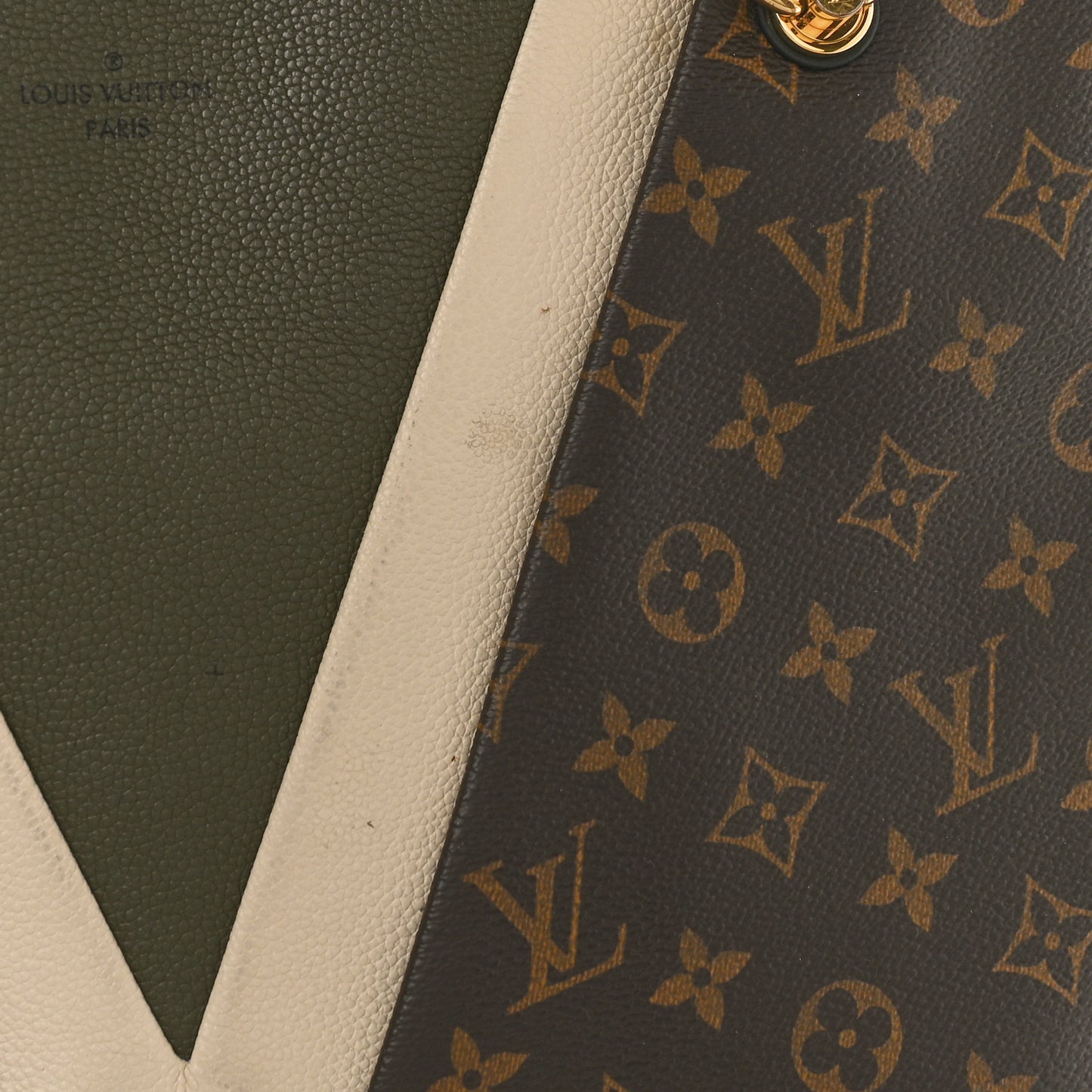 Monogram V Tote MM Khaki Cream