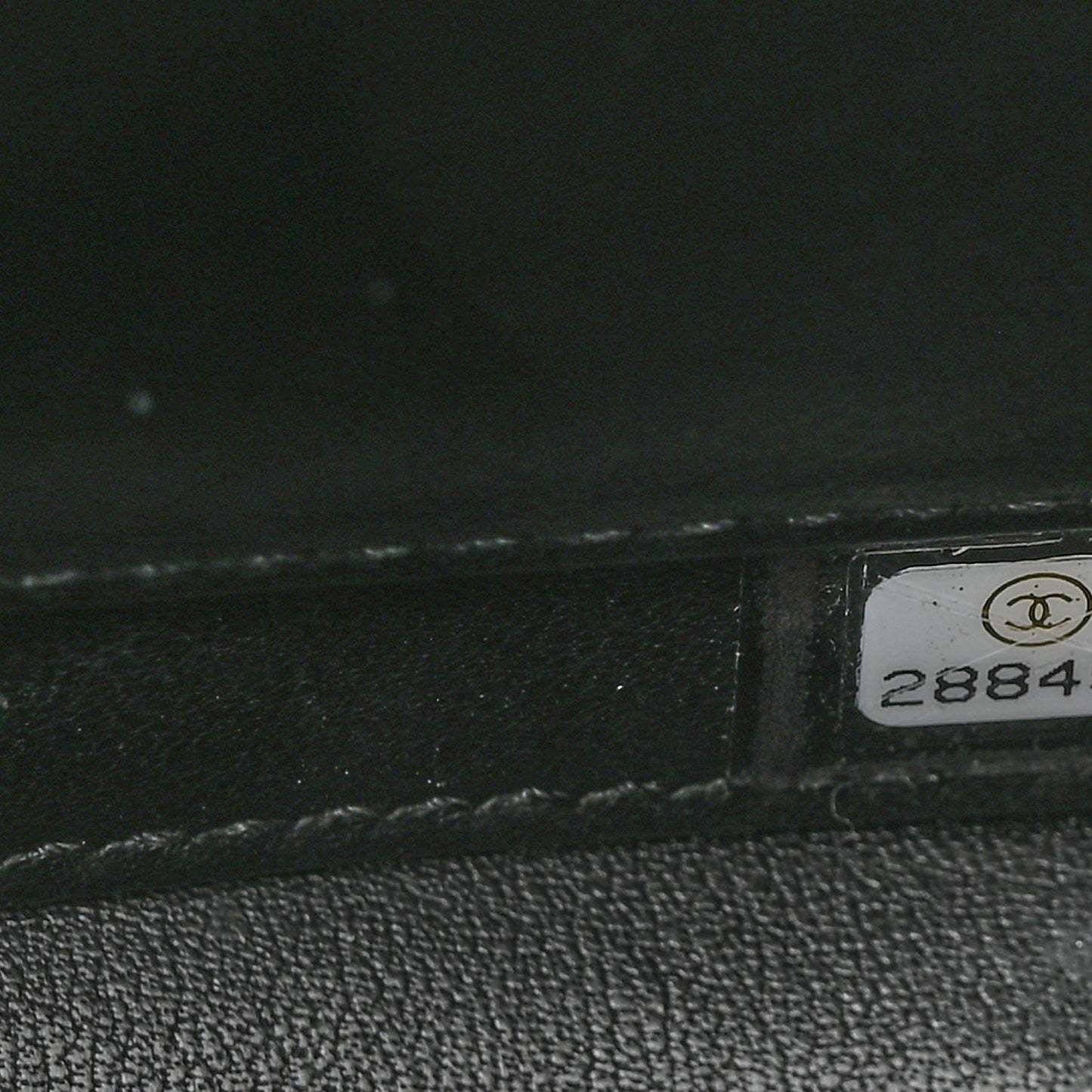 Caviar Quilted Small CC Filigree Vanity Case Black