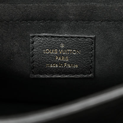 Louis Vuitton Grained Calfskin Lockme Tender Black 6 of 10