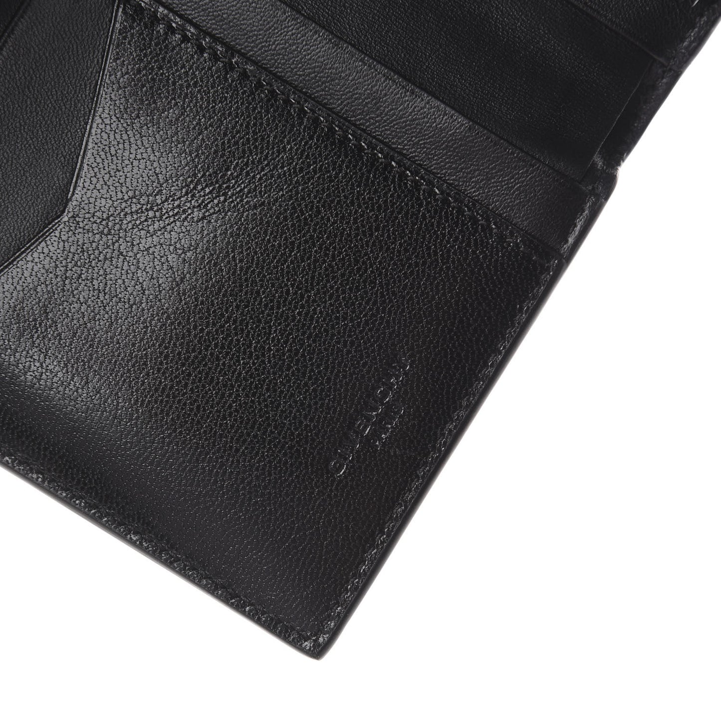 Goatskin Diamond Quilted GV3 Medium Wallet Black