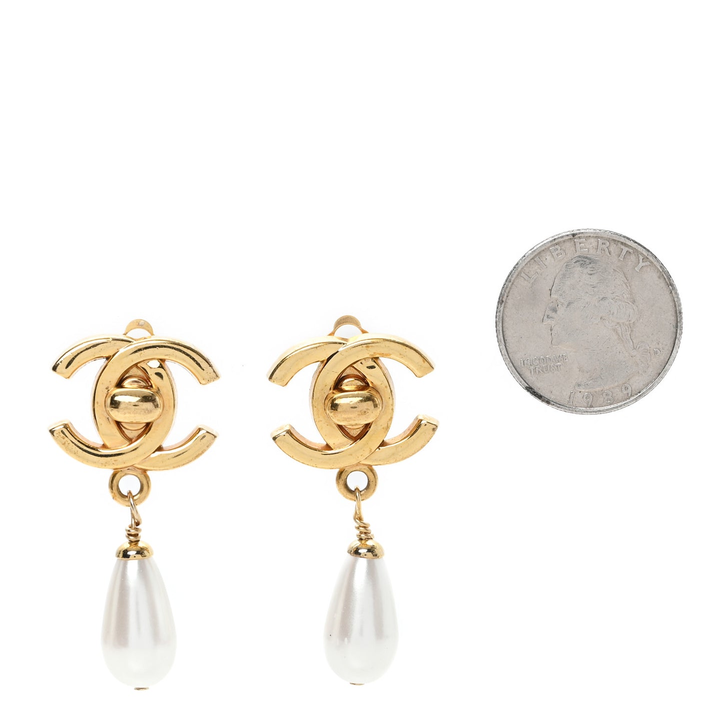 Pearl CC Turnlock Drop Clip On Earrings Gold