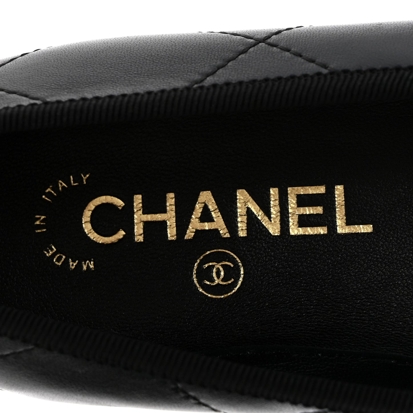 Lambskin Quilted CC Cambon Ballet Flats 36 Black White