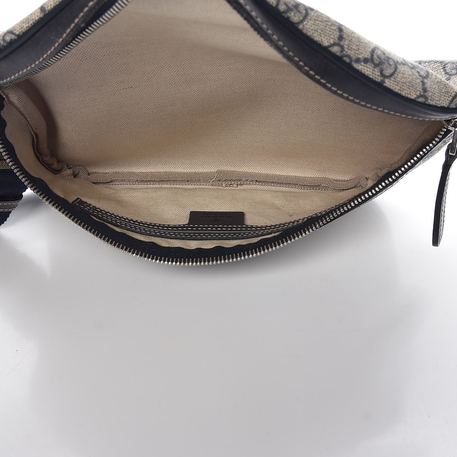 Gucci GG Supreme Monogram Belt Bag Navy 5 of 14