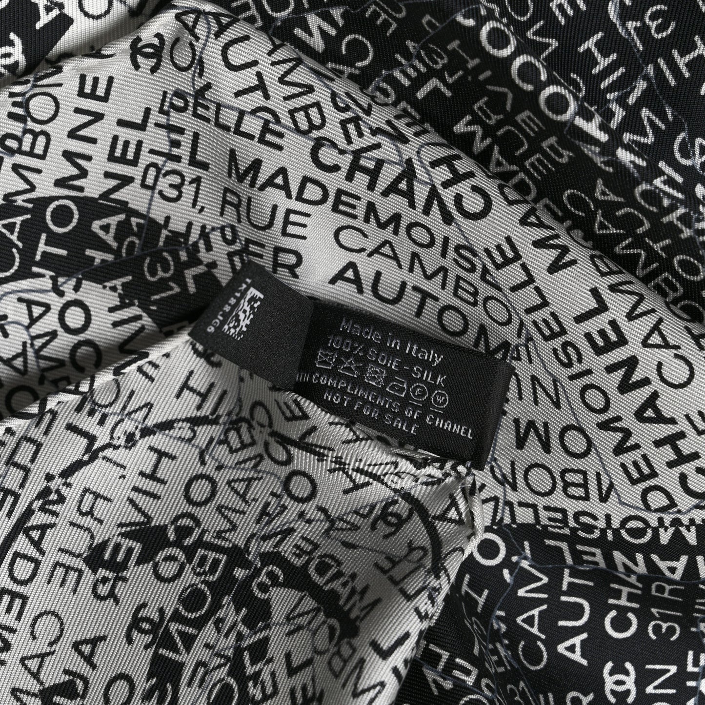 Silk Rue Cambon CC Square Scarf Black White