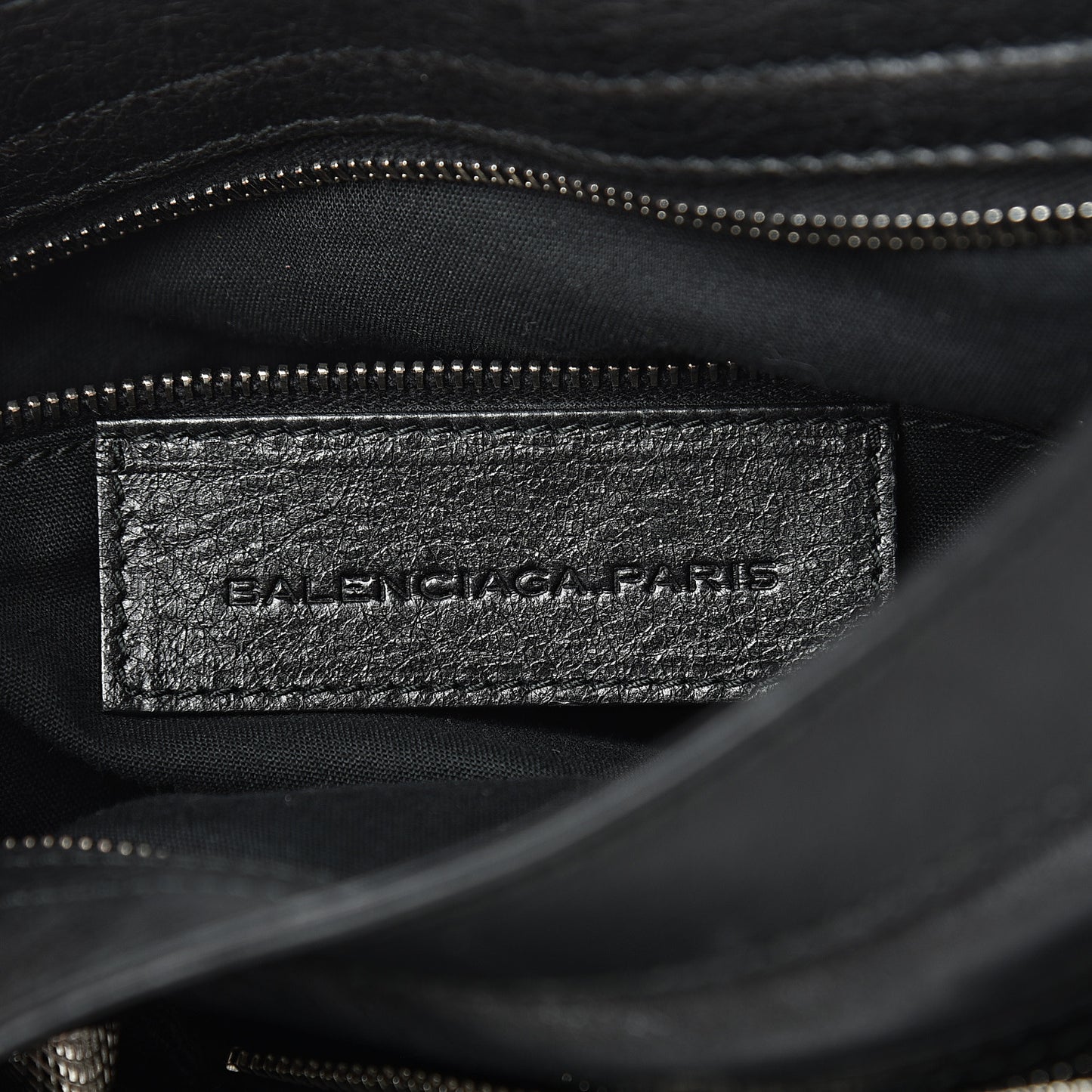 Agneau Giant 12 Silver Hardware Velo Black
