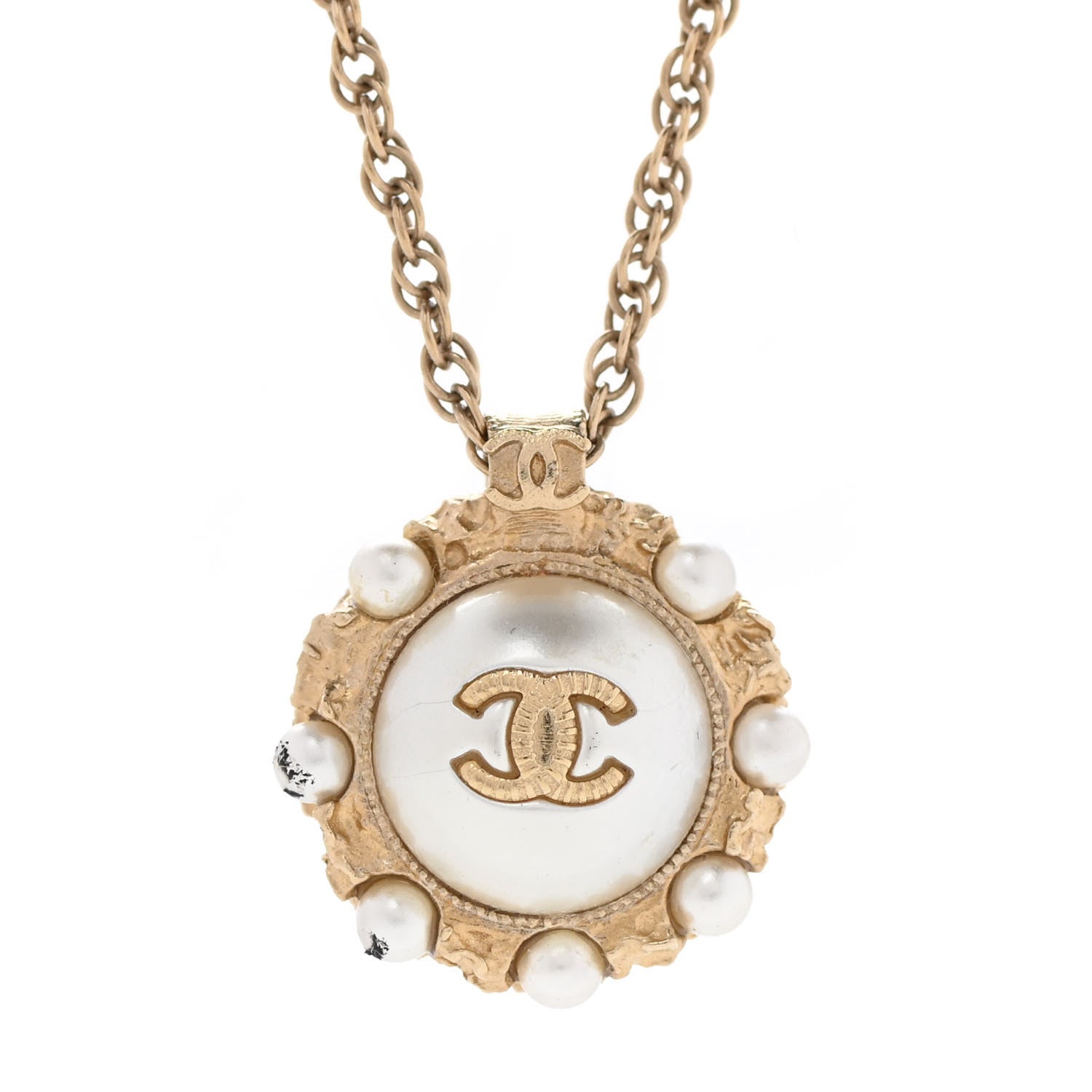 Chanel Pearl CC Round Necklace Gold 4 of 6