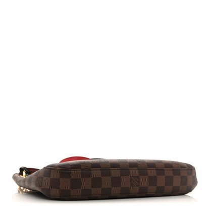 Louis Vuitton Damier Ebene South Bank Besace 3 of 11