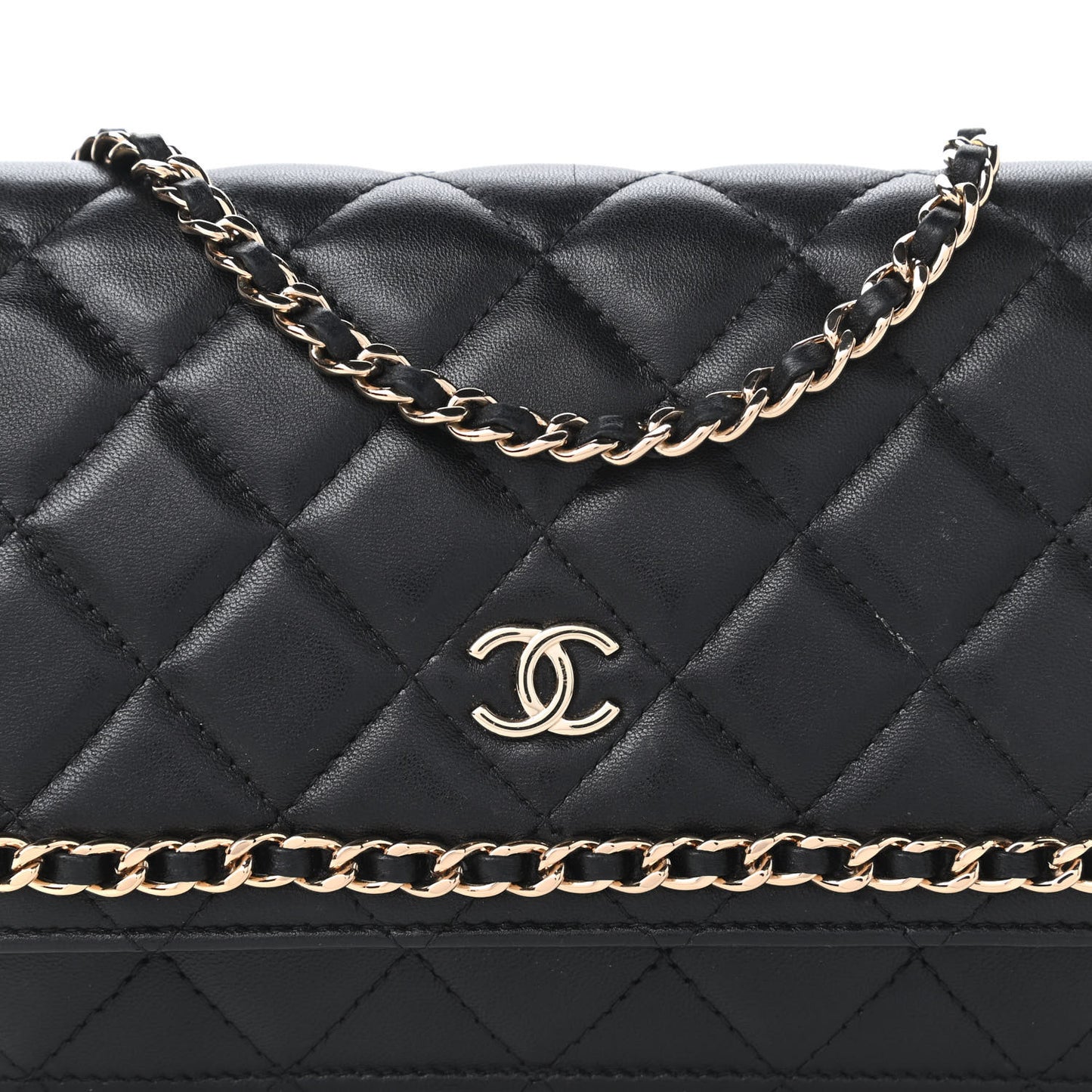 Lambskin Quilted Chain Around Wallet On Chain WOC Black