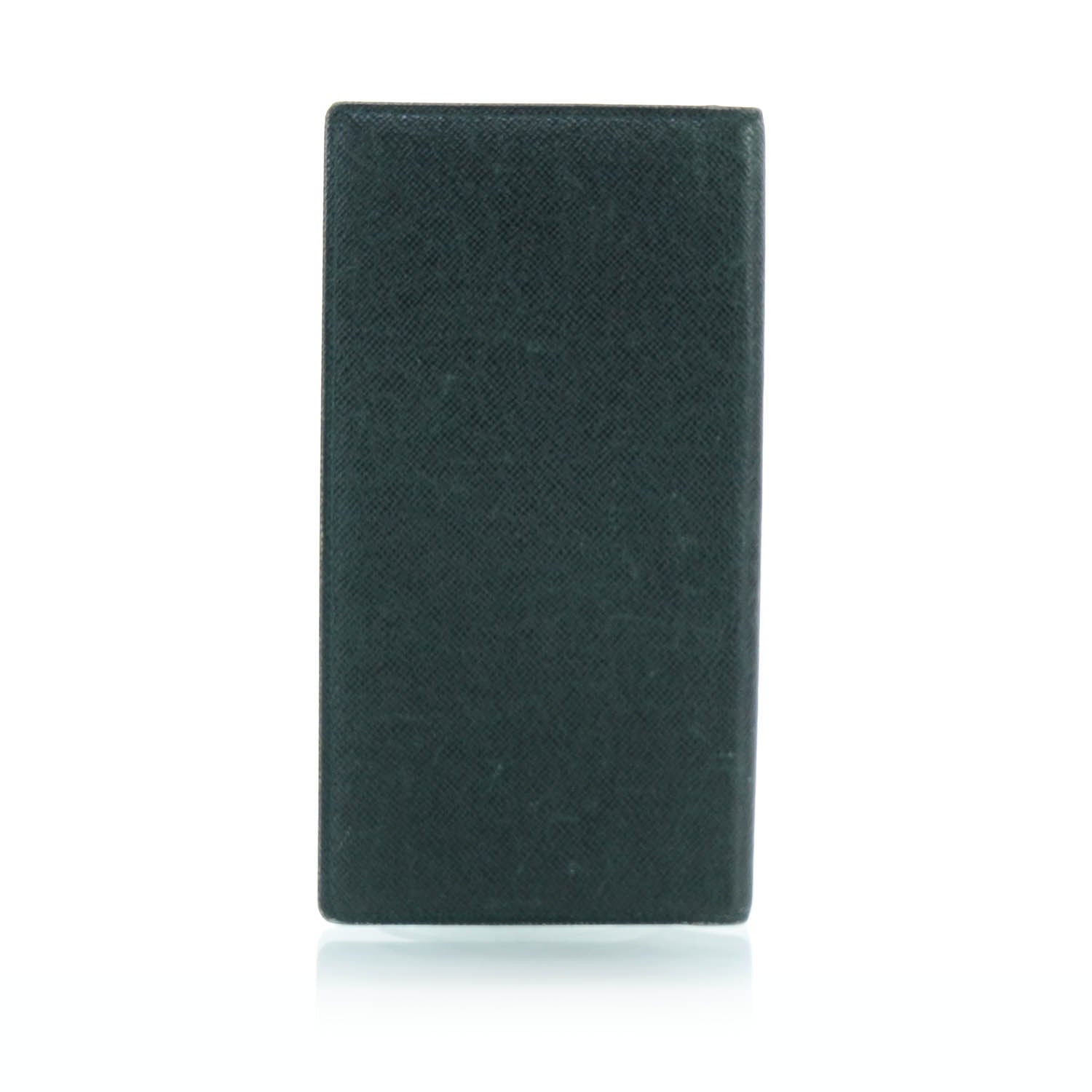 Louis Vuitton Taiga Checkbook Wallet Green 3 of 7