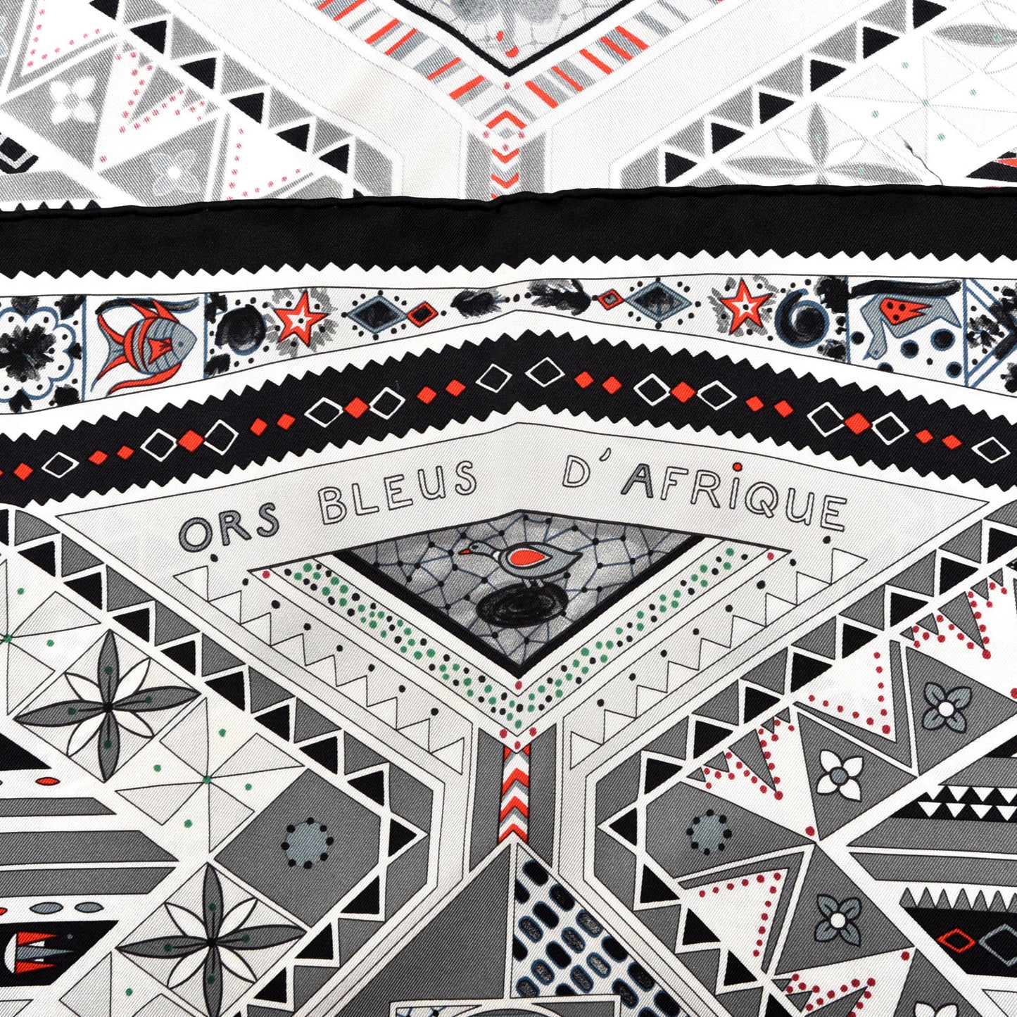 Silk Ors Blues d'Afrique Scarf 90 Noir Gris Rouge