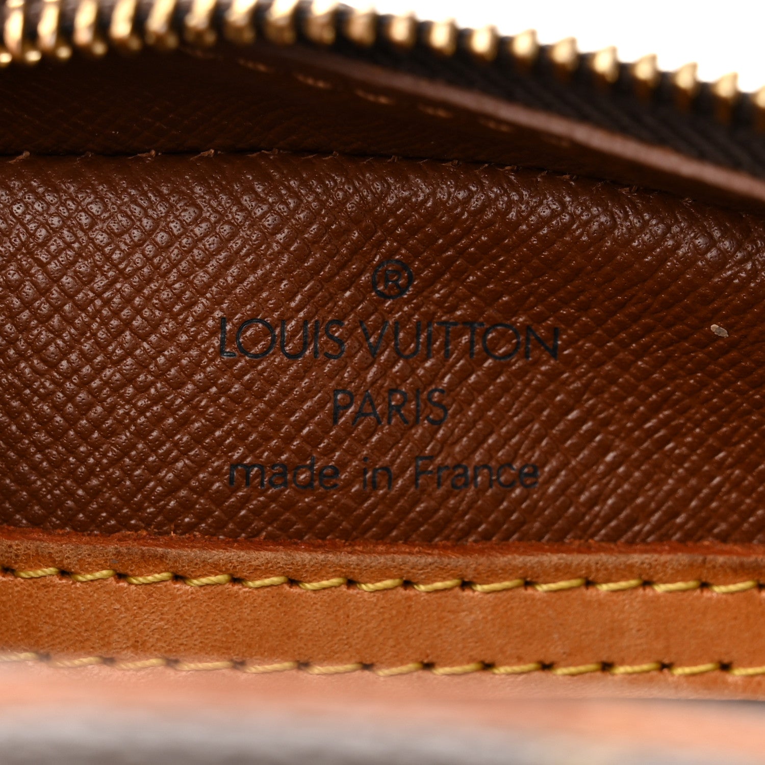 Louis Vuitton Monogram Blois 6 of 19