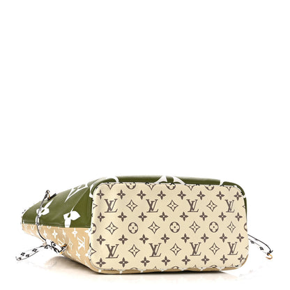 Louis Vuitton Monogram Giant Neverfull MM Kaki 5 of 10