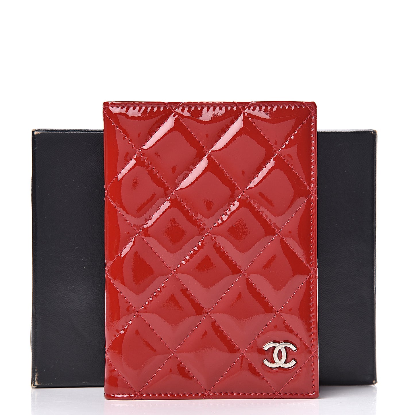 Patent Calfskin Quilted Passport Holder Red