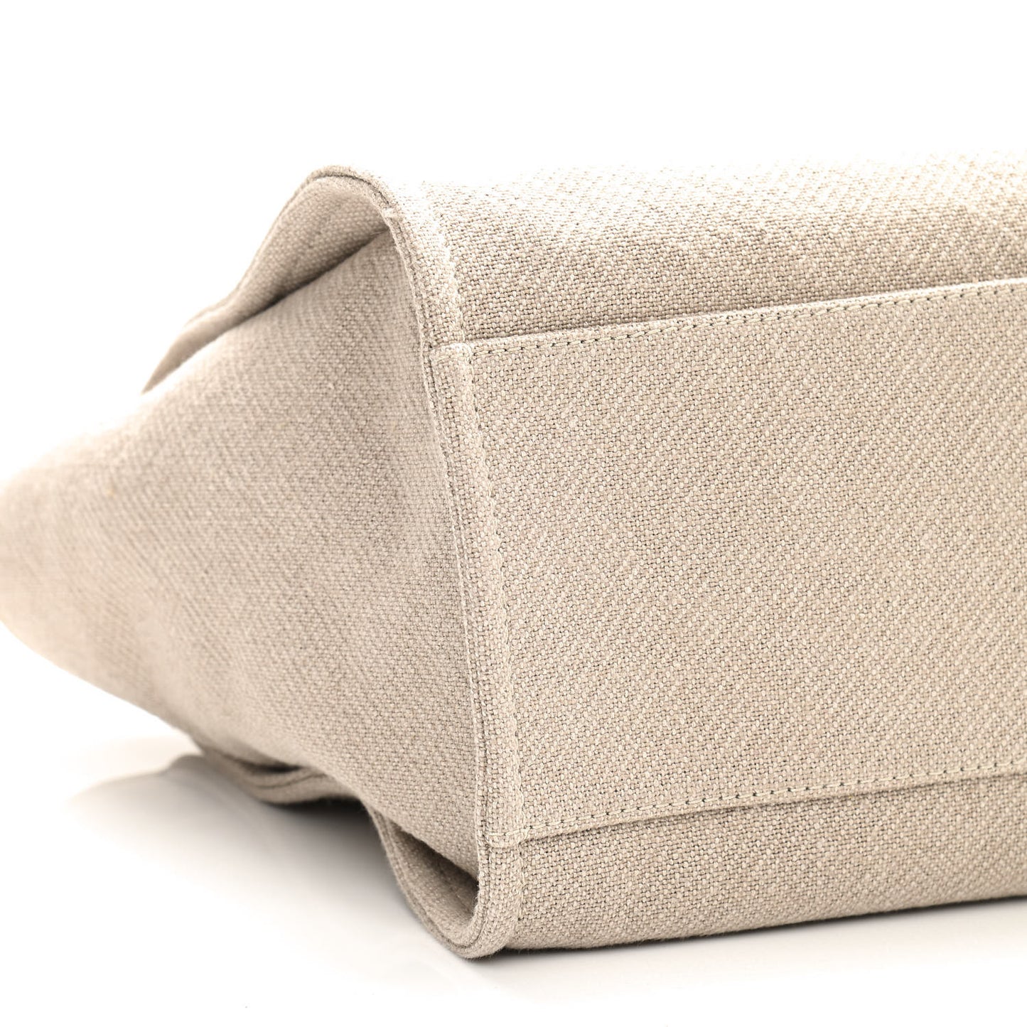 Mixed Fibers Medium Deauville Tote Beige Black