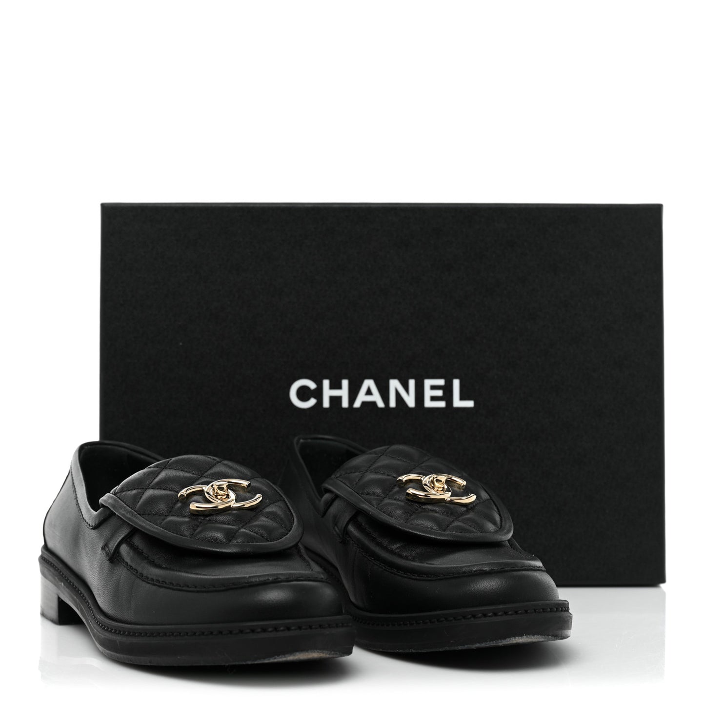 Lambskin Quilted CC Turnlock Loafers 38.5 Black
