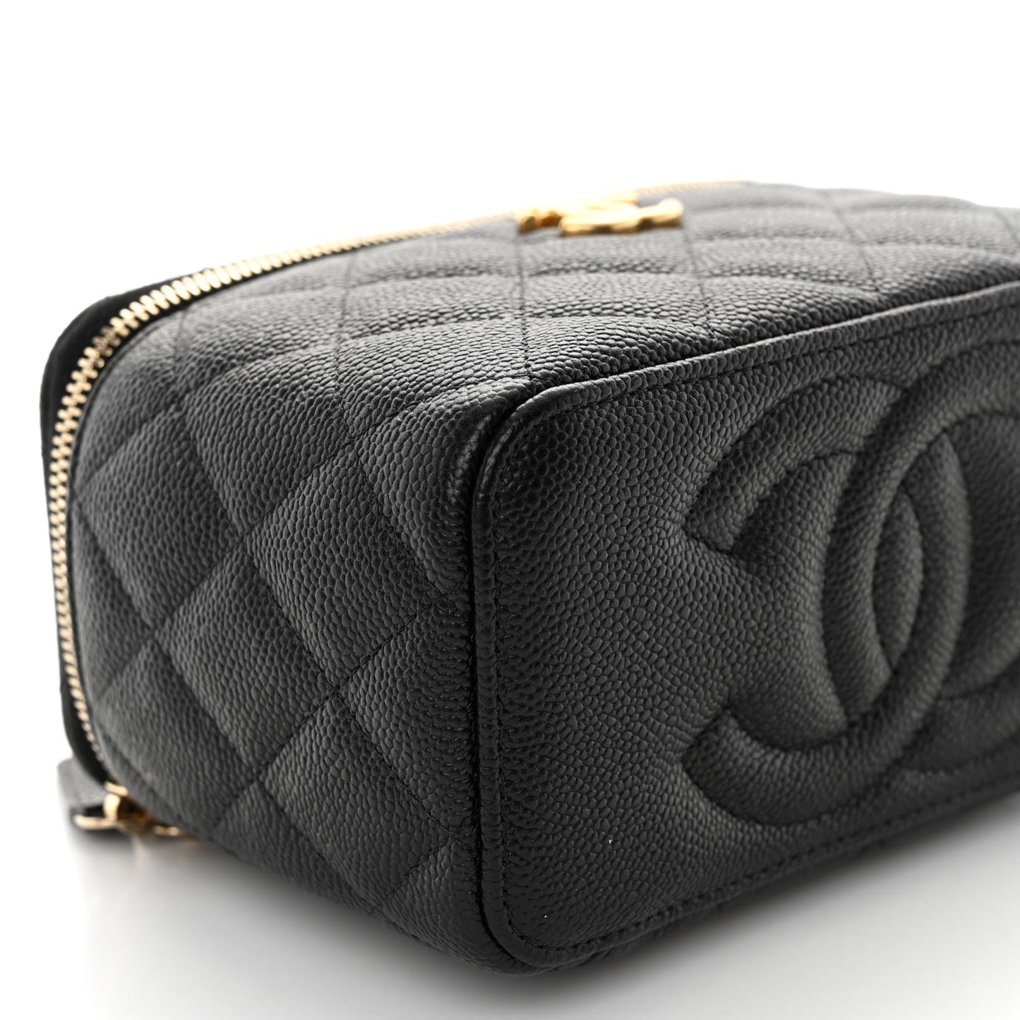 Caviar Quilted Sweetheart Vanity Case Black