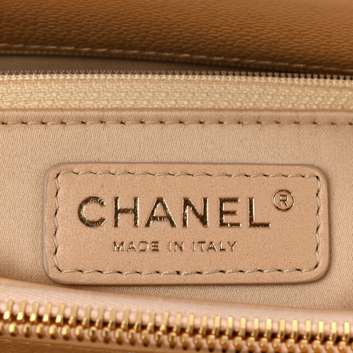 Caviar Quilted Grand Shopping Tote GST Beige Clair