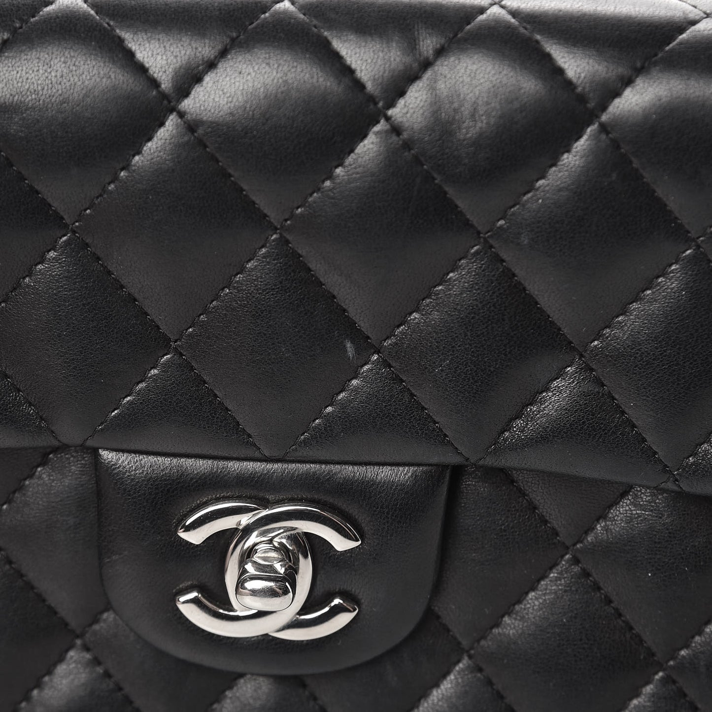 Lambskin Quilted East West Flap Black