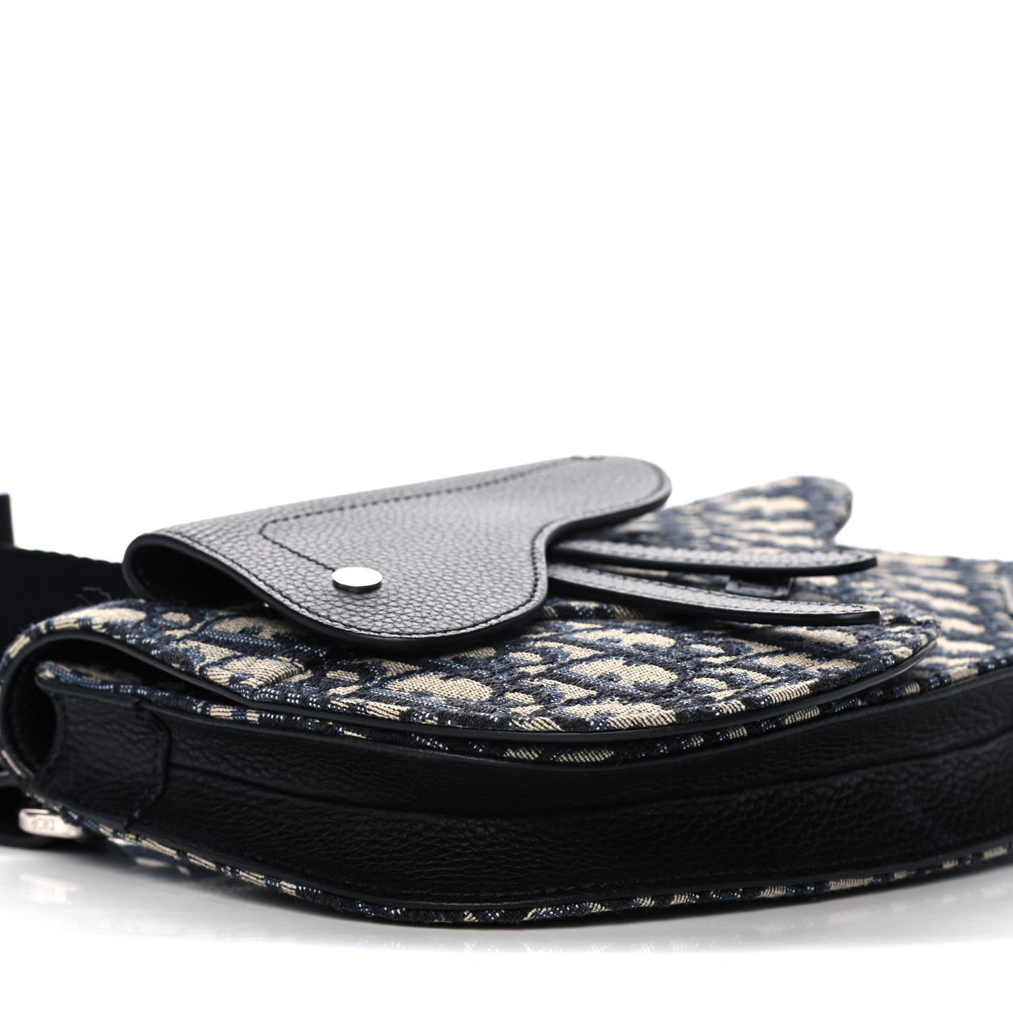 Oblique Saddle Messenger Pouch Beige Black