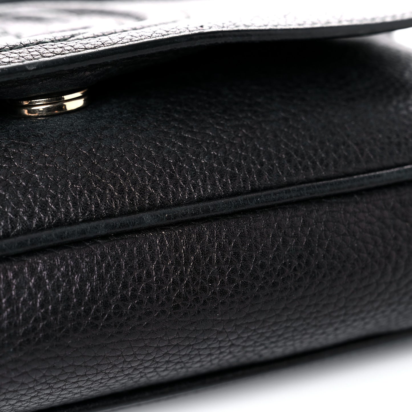 Pebbled Calfskin Medium Soho Flap Crossbody Black