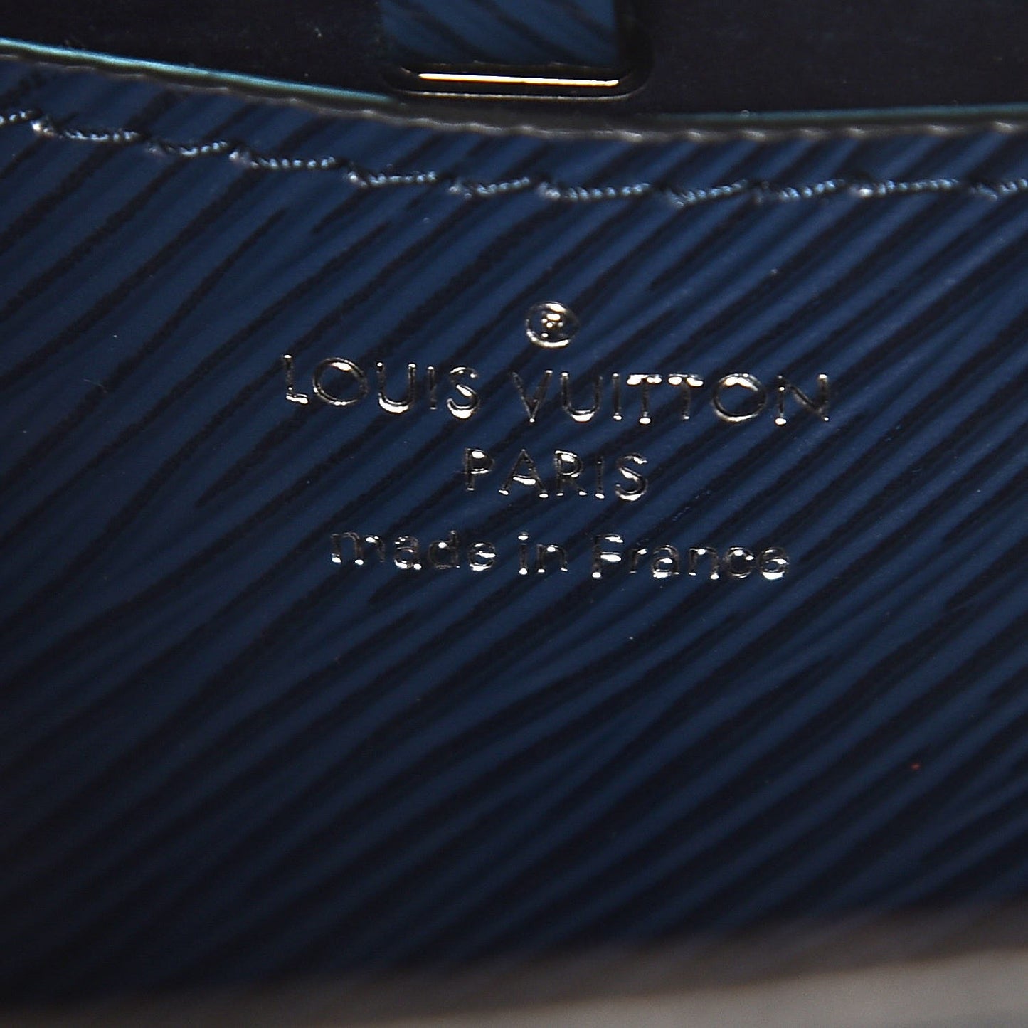 Epi Twist Shoulder Bag MM Indigo