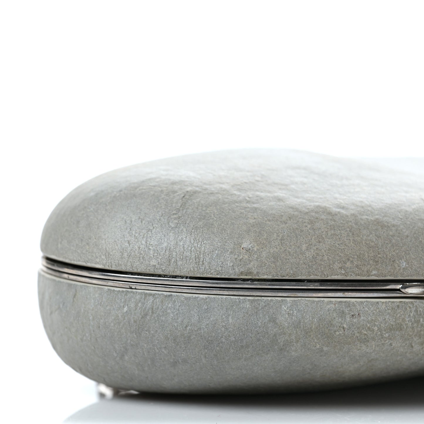 Pebble Rock Mini Chain Clutch Grey