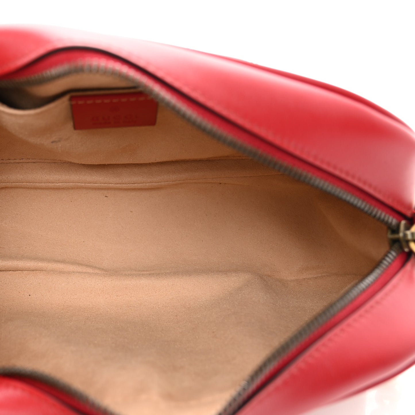 Calfskin Matelasse Small GG Marmont Chain Shoulder Bag Hibiscus Red