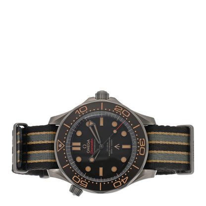 Omega Titanium Fabric 42mm Seamaster Diver 300M 007 Automatic Watch Black 210.92.42.20.01.001 2 of 5