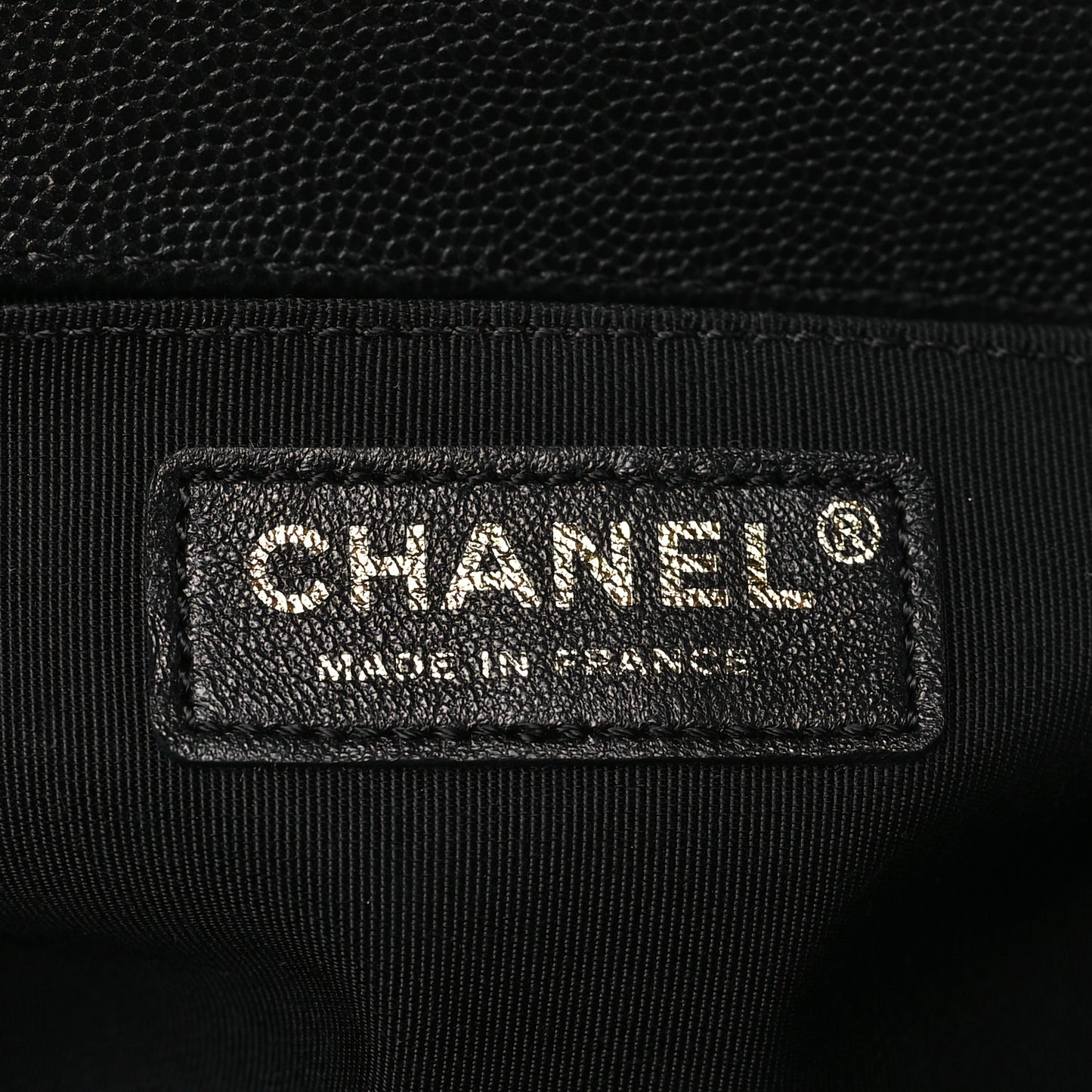 Caviar Quilted Medium Boy Flap Black