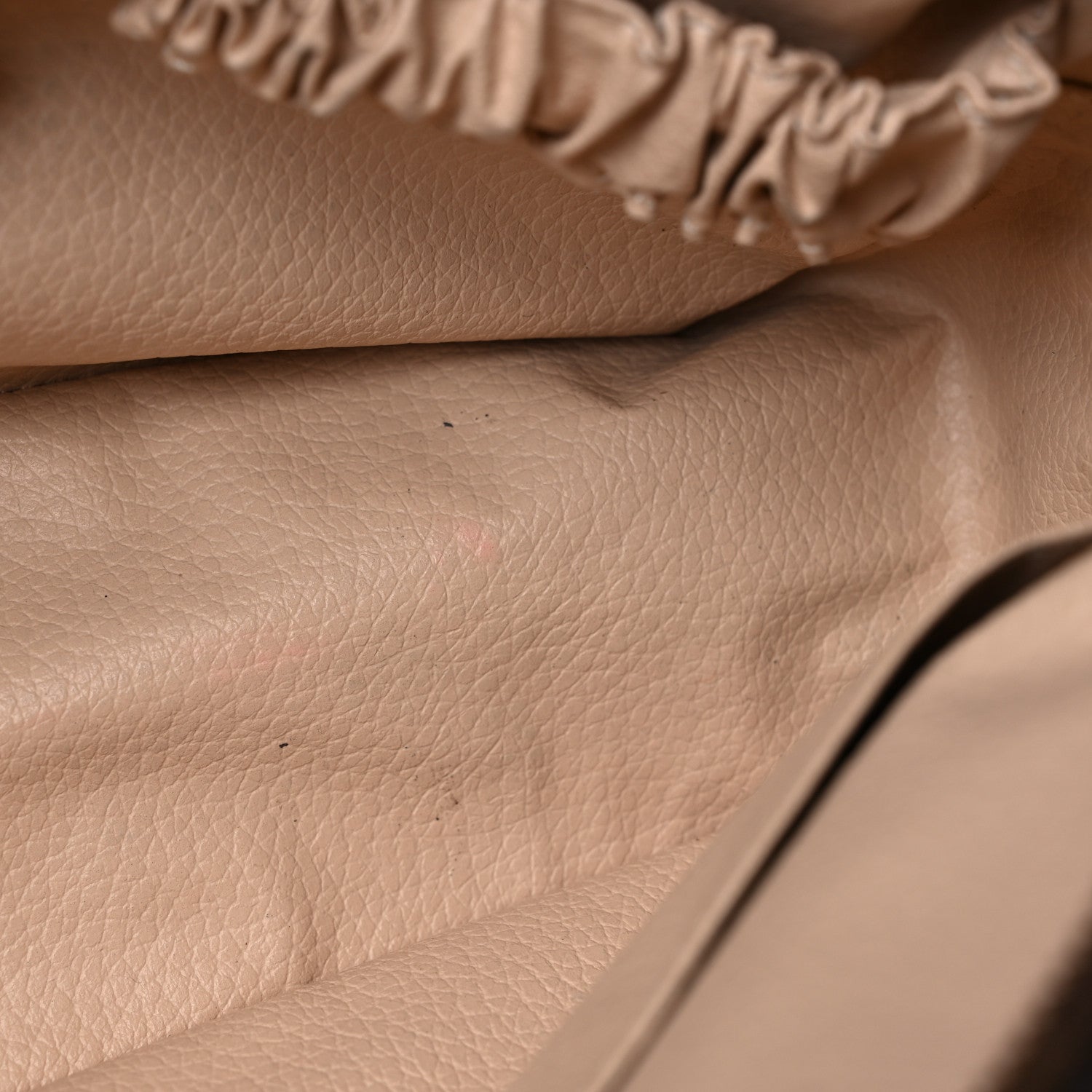 Louis Vuitton Monogram Trousse Toilette 28 11 of 11