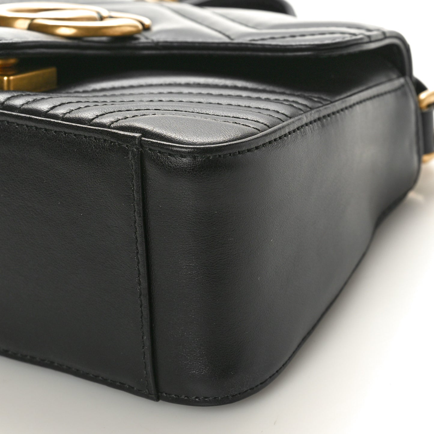 Calfskin Matelasse Mini GG Marmont Top Handle Shoulder Bag Black