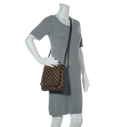 Louis Vuitton Damier Ebene Musette Salsa 2 of 7