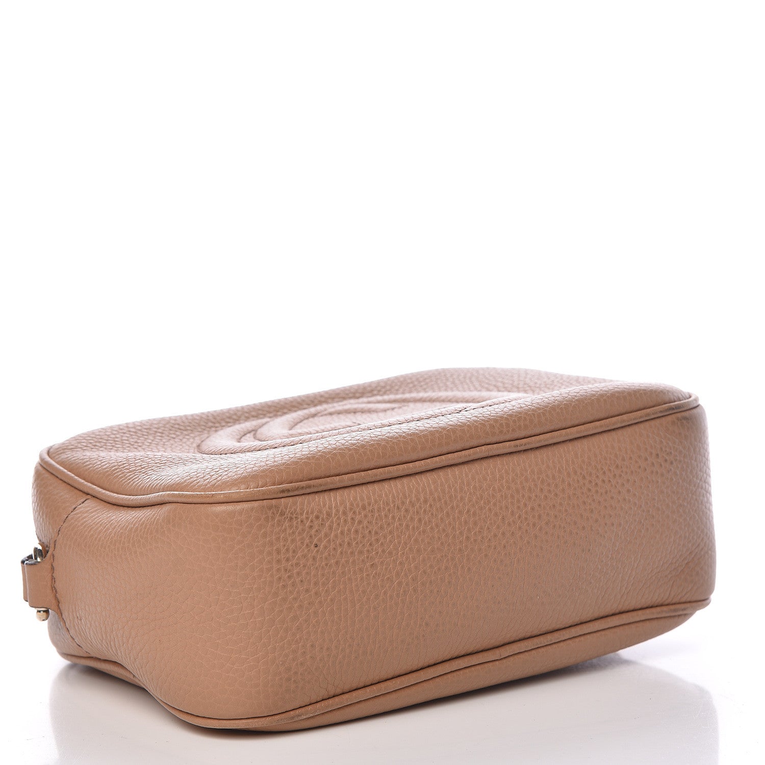 Gucci Pebbled Calfskin Small Soho Disco Bag Camelia 4 of 19