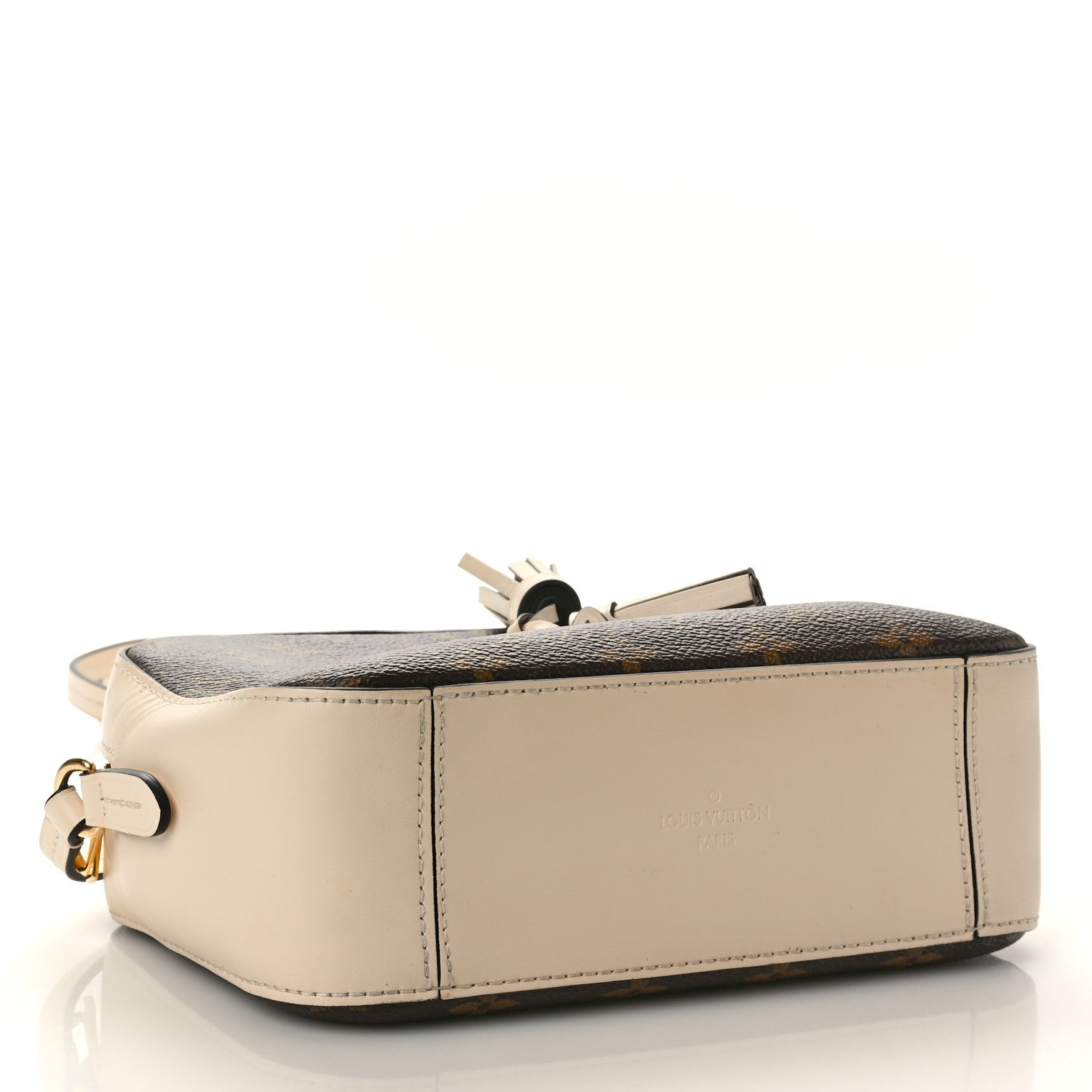 Louis Vuitton Monogram Saintonge Creme 4 of 11
