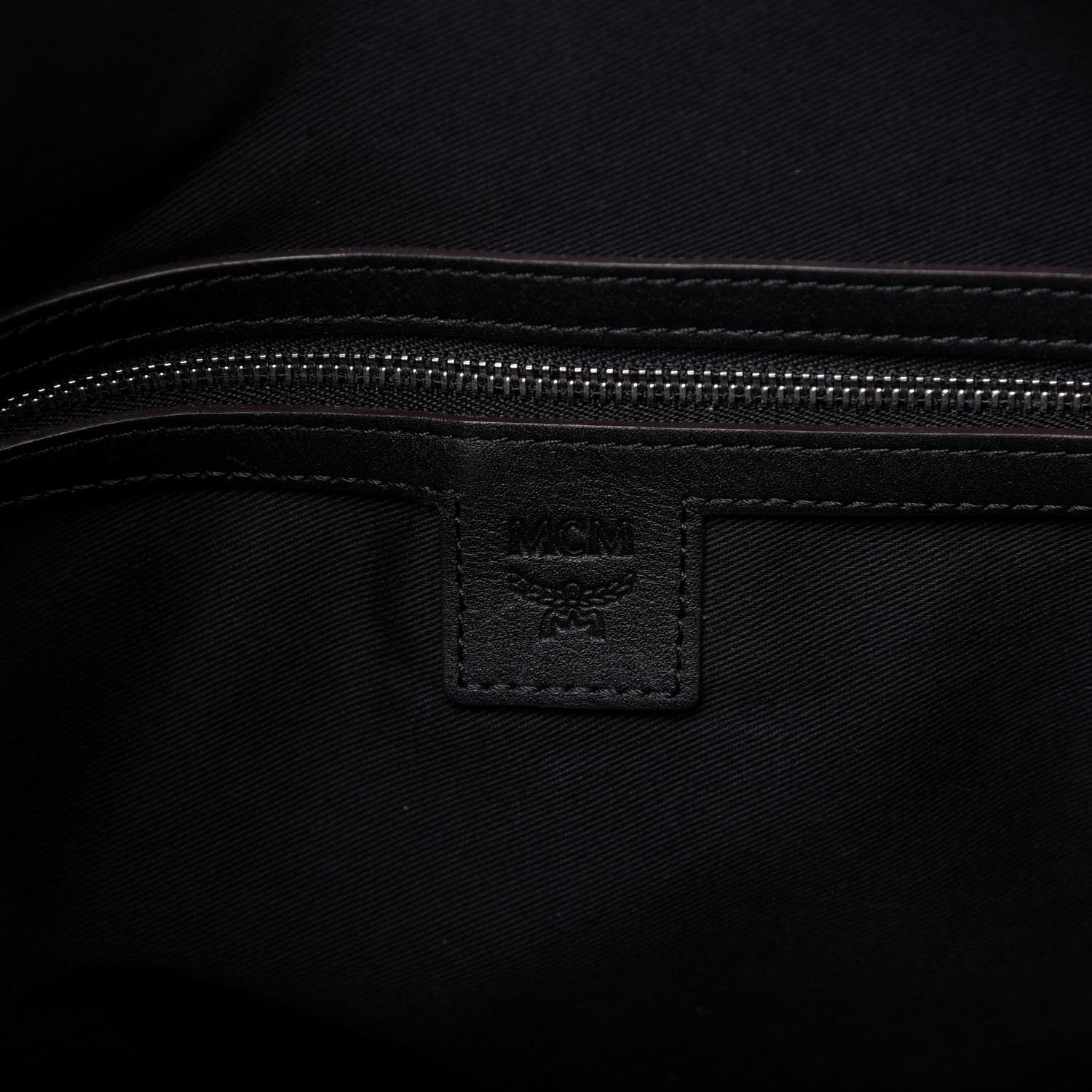 MCM Visetos Large Klara Hobo Black 9 of 10