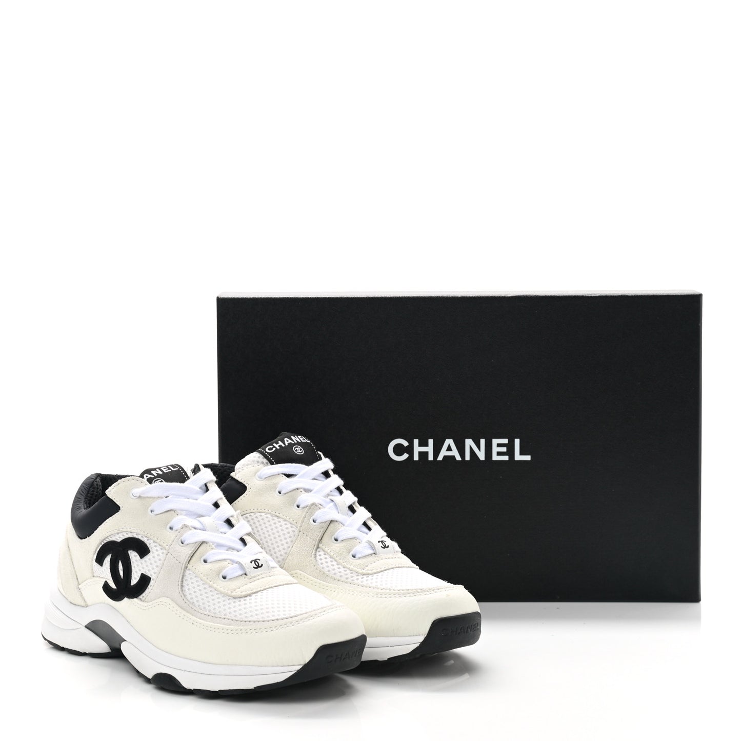 Mesh Suede Grained Calfskin Womens CC Sneakers 38 Black White