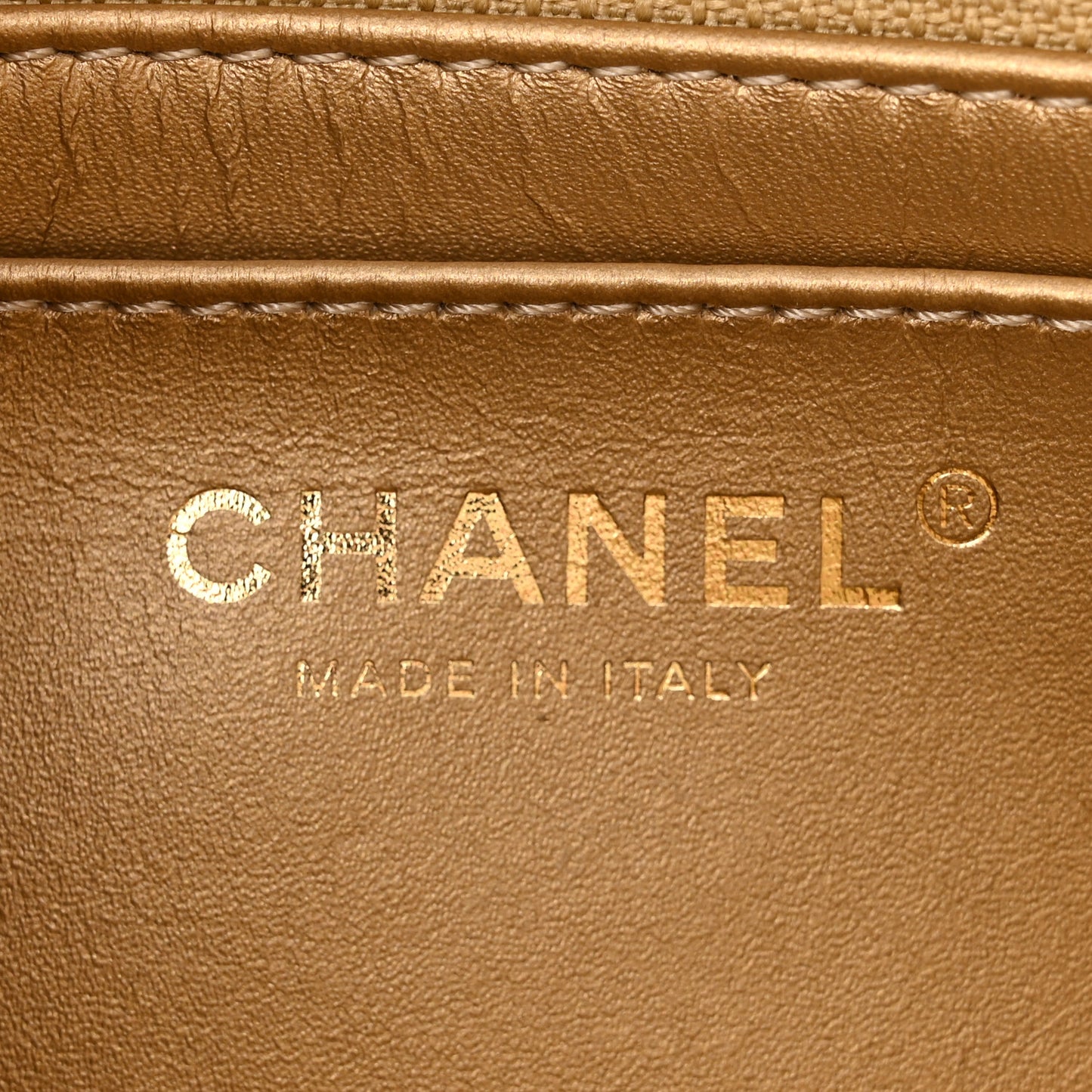 Lambskin Quilted Mini Pearl Crush Flap White