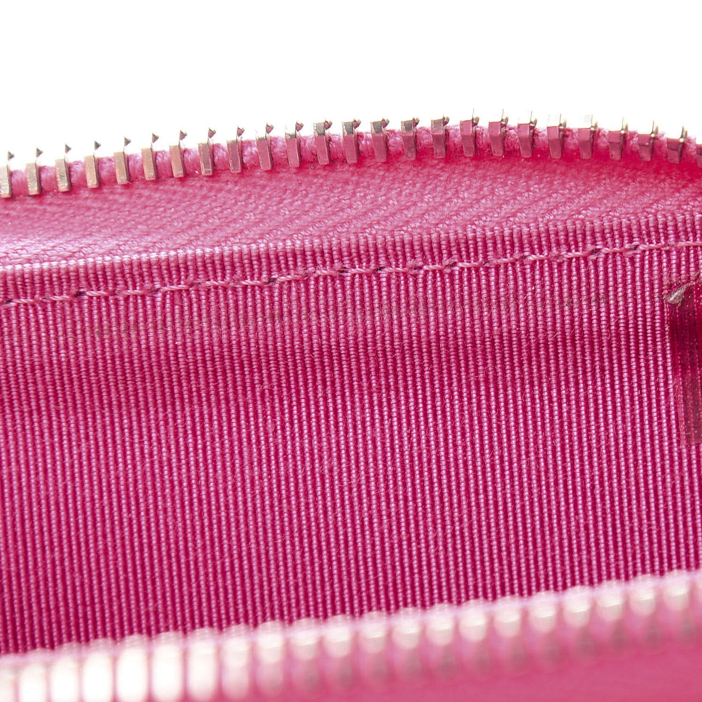 Caviar Quilted Zip Coin Purse Pink