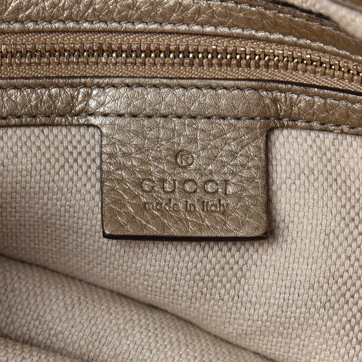 Metallic Pebbled Calfskin Medium Soho Chain Shoulder Bag Golden Beige