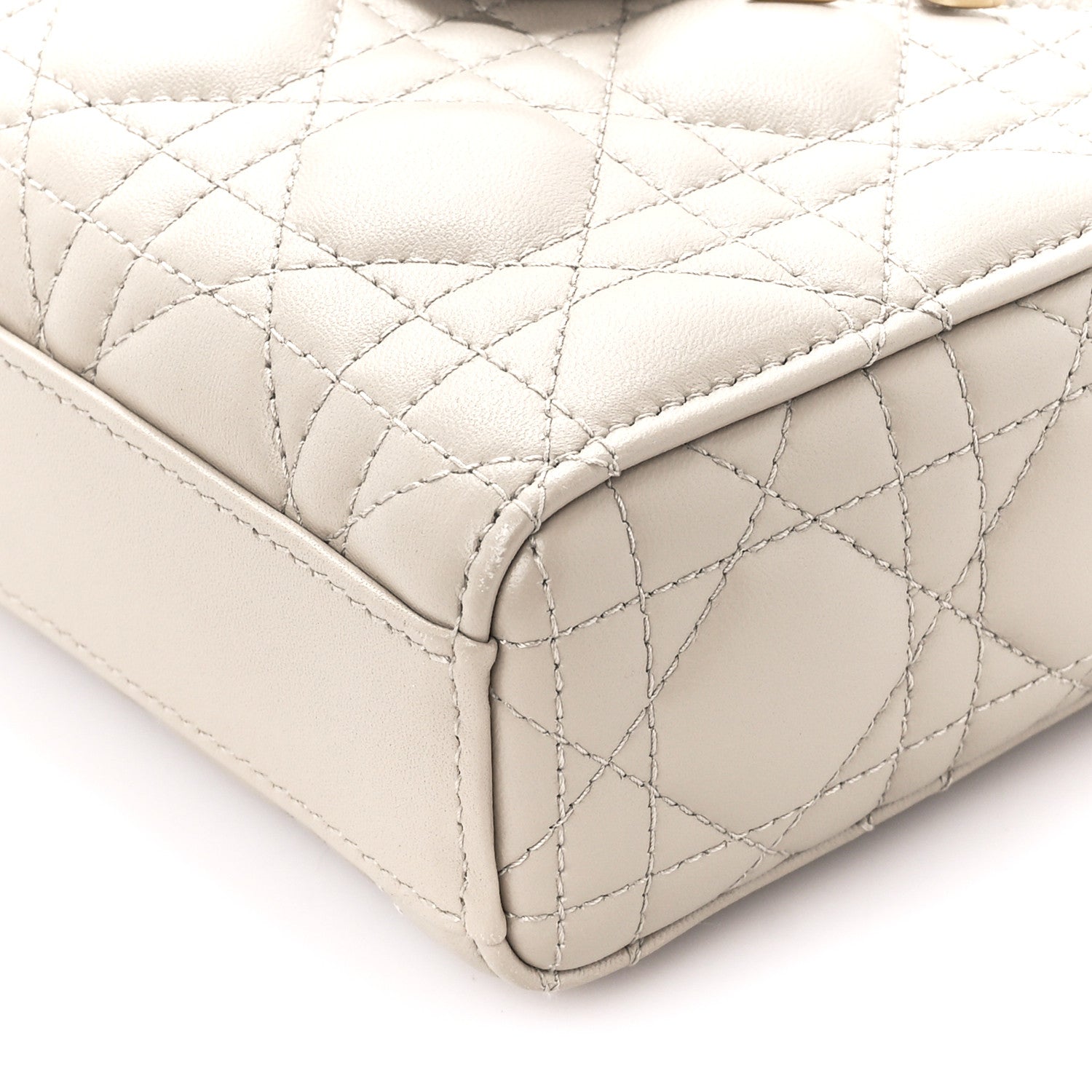 Christian Dior Lambskin Cannage Medium Lady D-Joy Powder Beige 10 of 10