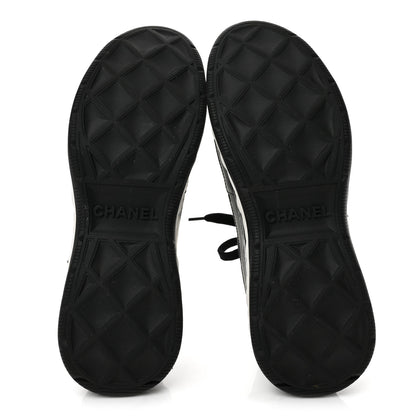 Chanel Velvet Calfskin Mixed Fibers CC Sneakers 41 Black 6 of 11