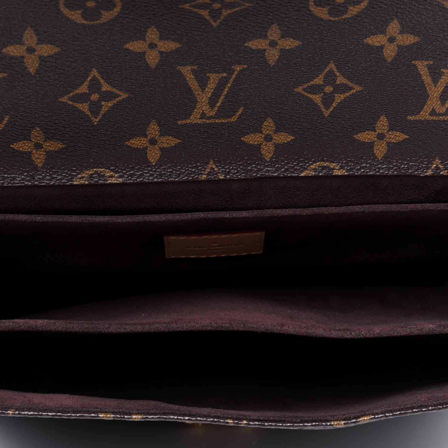 Louis Vuitton Monogram Pochette Metis 5 of 13